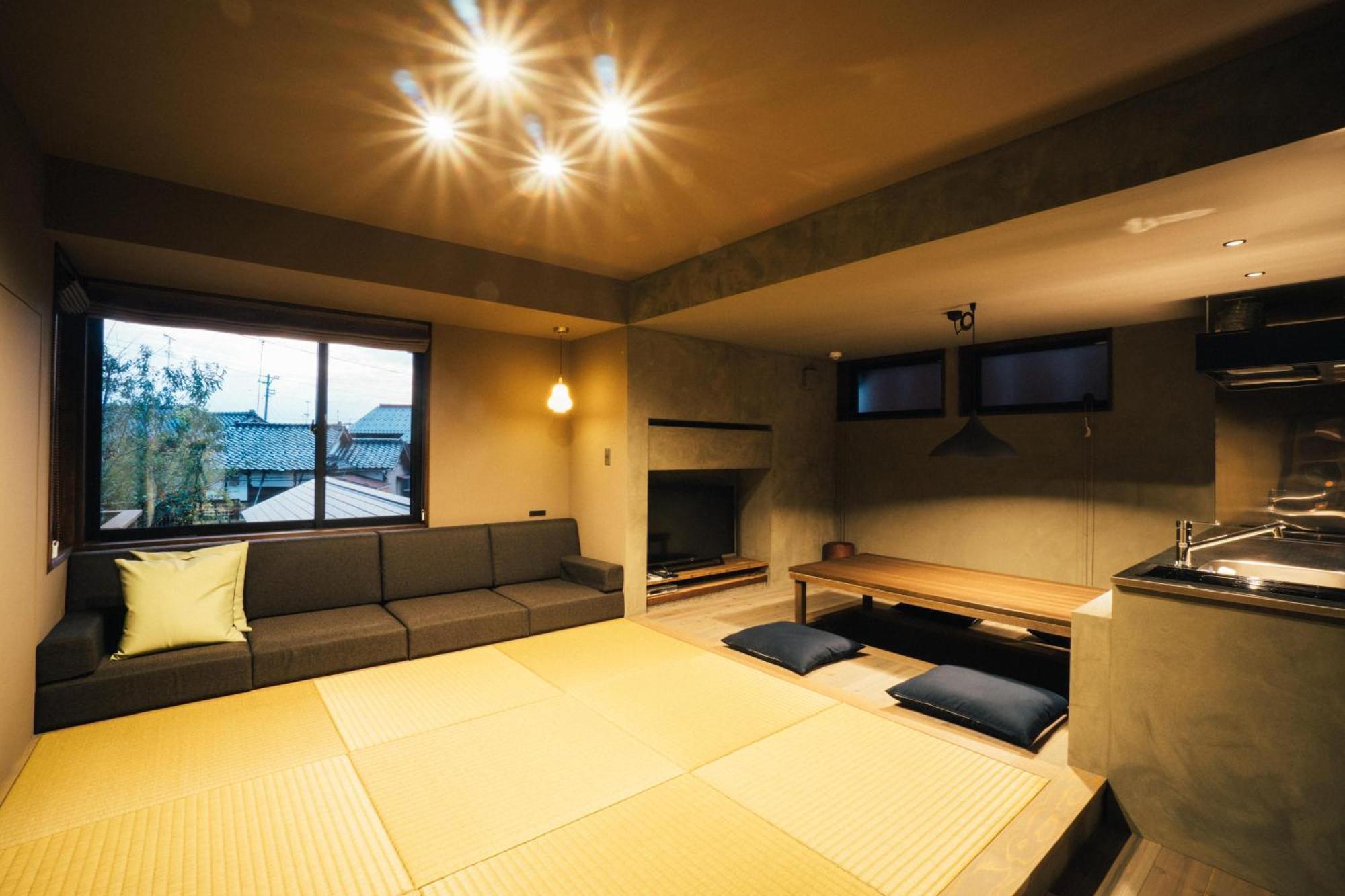 Bed And Craft Hotel Nanto Стая снимка