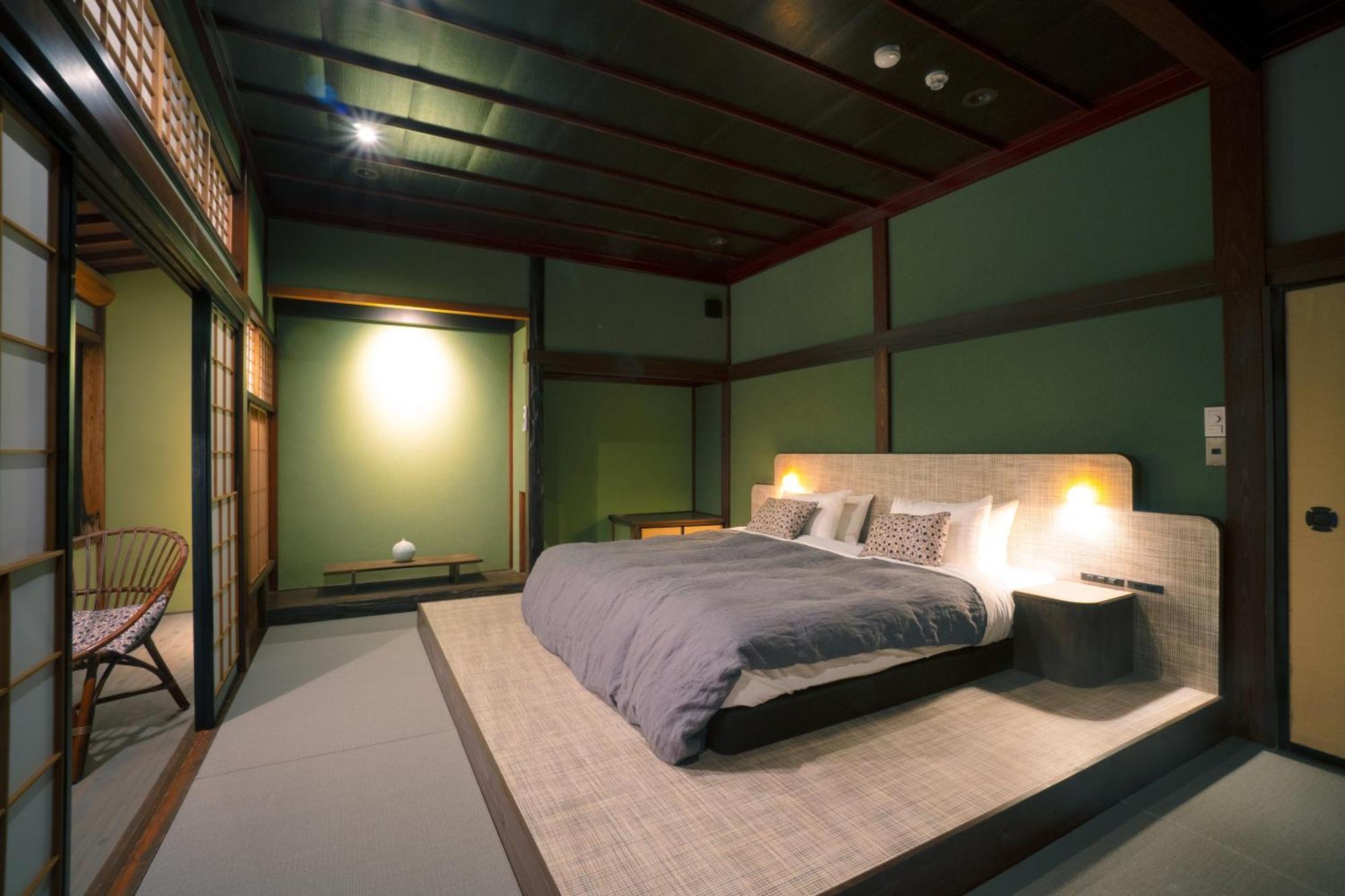 Bed And Craft Hotel Nanto Екстериор снимка
