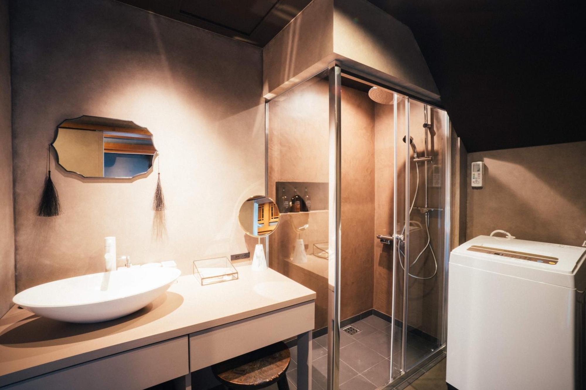 Bed And Craft Hotel Nanto Екстериор снимка
