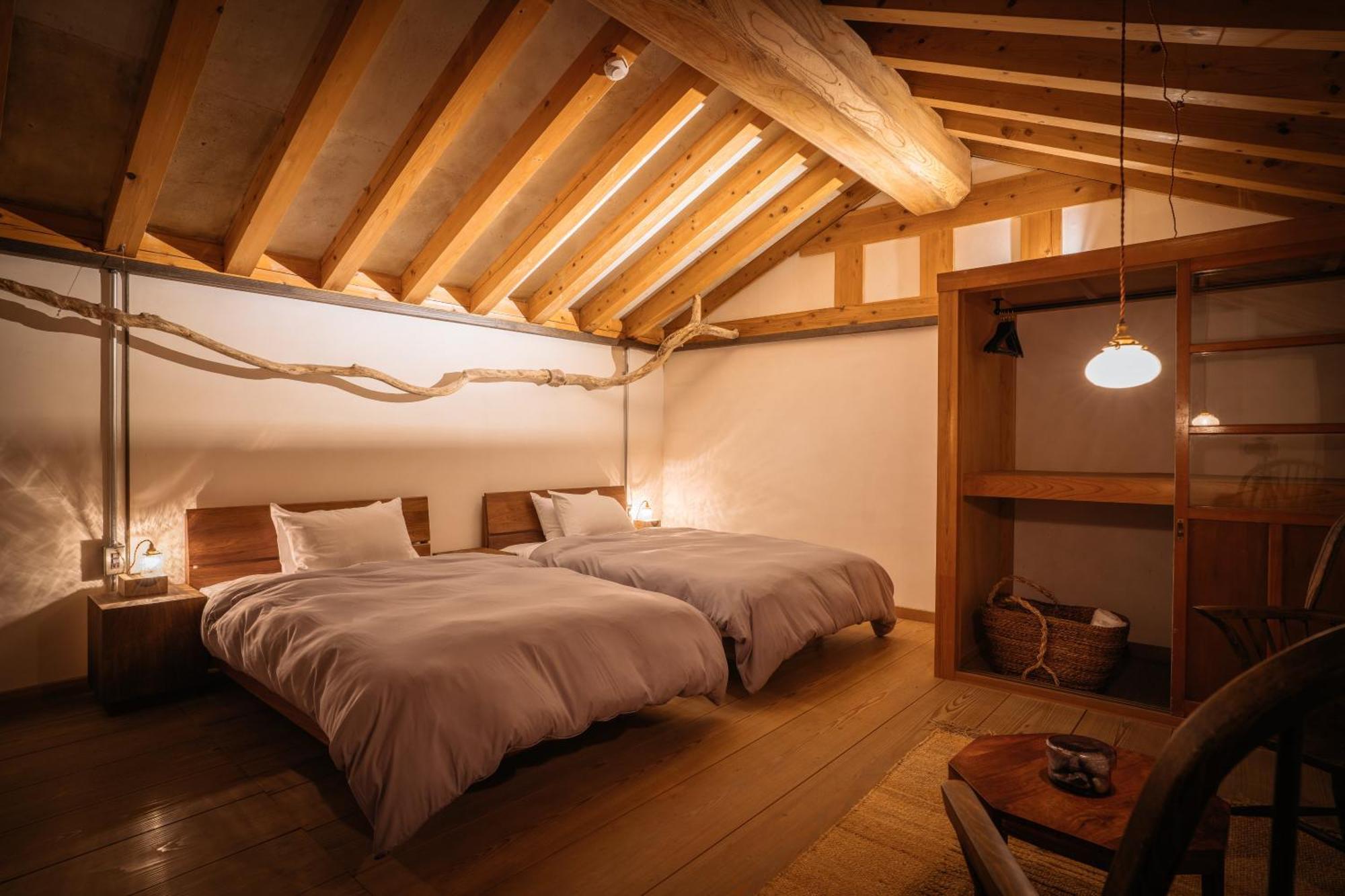 Bed And Craft Hotel Nanto Екстериор снимка